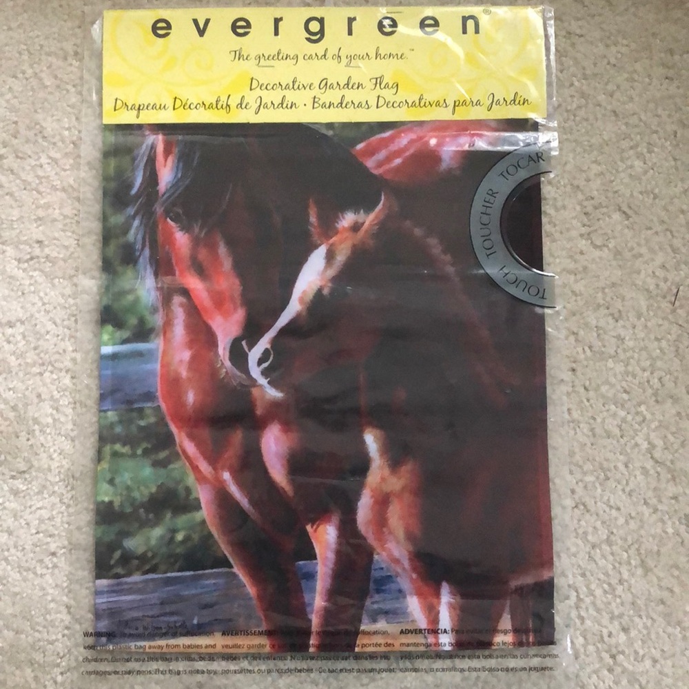 🆕 Garden Flag 🐴